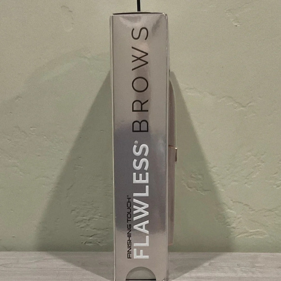Finishing Touch Flawless Brows 18k Gold Plated Hair Remover. Brand New In Box. - Picture 4 of 4